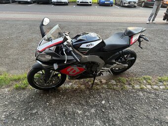 Aprilia rs4 125 - 2