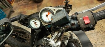 Kawasaki zr7 - 2