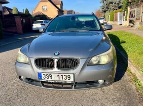 Bmw e61 525i n52b25a  manuál Silbergrau metallic pouze díly - 2