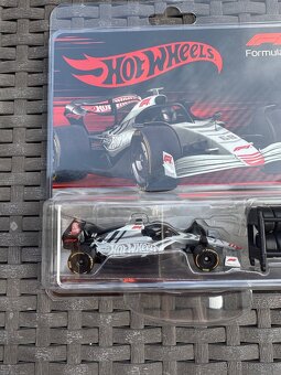 New Hot Wheels Collectors Hot Wheels Formula 1 Vehicle Limit - 2