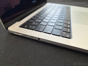 Macbook Pro M1 14, CZ, 1 TB, 16GB - 2