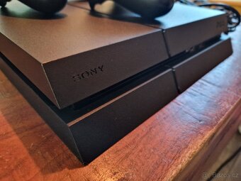 Playstation 4 1TB - 2