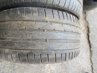 Prodám 225/45 r17 - 2