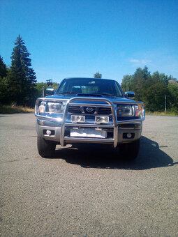 NISSAN pick up 2.5 TD NAVARA - 2
