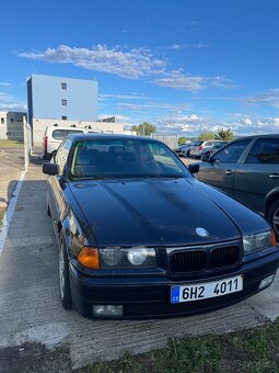 Bmw e36 323i coupe - 2