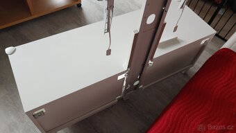 Ikea Besta TV Stolek s držákem TV - 2