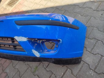 Přední nárazník Ford Focus I - 2