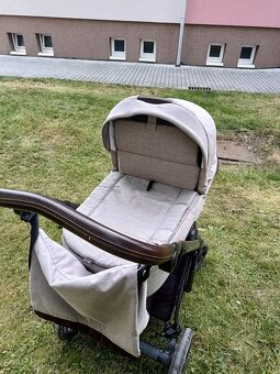 Kočár Roan Bloom + Cybex Aton 5 + základna isofix - 2