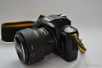 Nikon F401x - 2