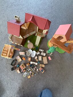 Sylvanian Family dum, strom, bus - 2