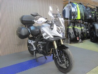 CFMOTO 650MT Premium - 2