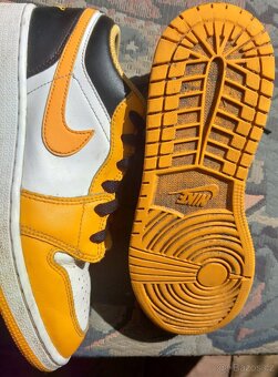 Boty Jordan Air 1 Low, vel. 38, žlutá, bílá, černá - 2