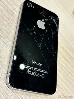 Apple iPhone 4S - 2