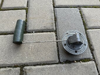 Gaz 20, Gaz 69, plovák nádrže - 2