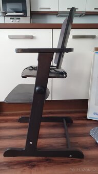 Dřevěná rostoucí židle, pult, popruhy, polstrování - 2
