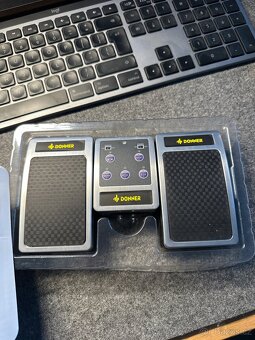 Donner Wireless Page Turner DBM-1 - 2