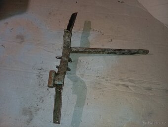 Kříž jawa pionýr - 2