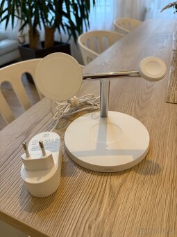 bezdrátová nabíječka mag safe (15W)epple3/1 - 2