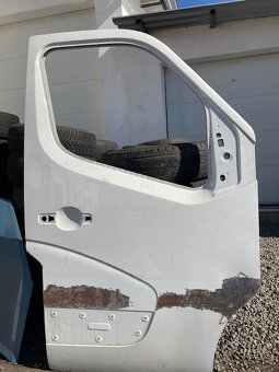 Pravé přední dveře Master 2012 - 2