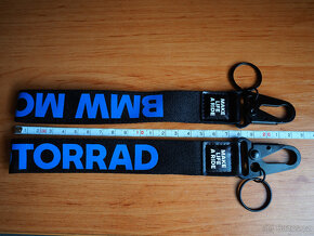 2x klíčenka na zápěstí BMW Motorrad - Make Life a Ride 2024 - 2