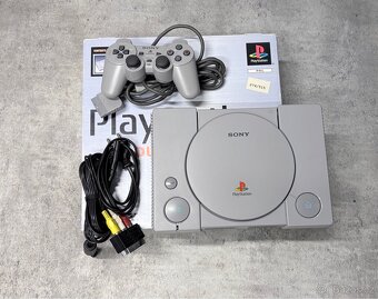 - TOP PS1 Sony Scph-7502C kompletní v krabici - - 2