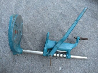 Stojan na vrtačku Black and Decker - 2