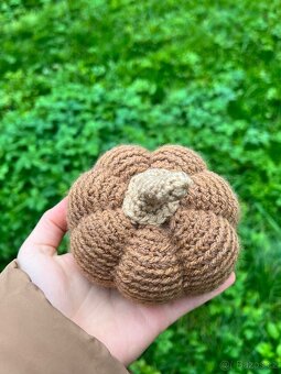 Háčkovaná hračka - podzimní dýně - 2