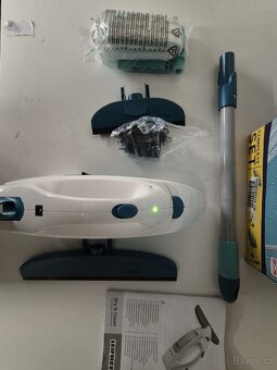 Elektrický čistič/štěrka na okna. - 2