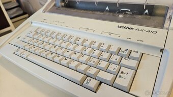 Elektronický psací stroj Brother AX-410 - 2