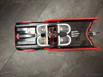 Lego 76328 - Batmobile - čtěte - 2