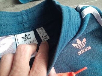 Vel.98 Tepláková souprava Adidas - 2