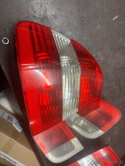 Prodám zadni svetla bmw e46 - 2