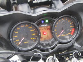 Suzuki DL 650 V-Strom - 2