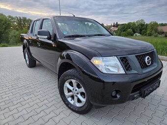 Nissan Navara 2.5 dCi Double Cab XE 4X4 - 2