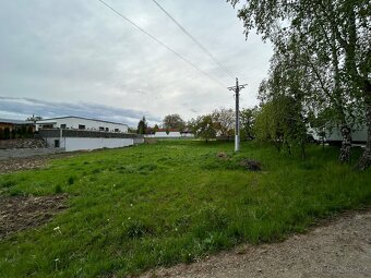 Stavební pozemek Holubice, 1149m2 - 2