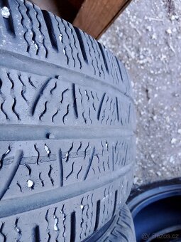 215/75/16c 116/114r Pirelli - zimní pneu 2ks dodávkové - 2