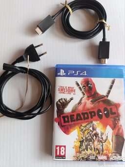 Ps4 slim - 2