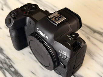 Canon EOS R5 - 2