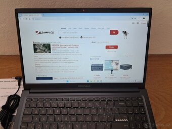 ASUS Vivobook 15 X1504VA-NJ907W Quiet Blue TOP stav Záruka - 2