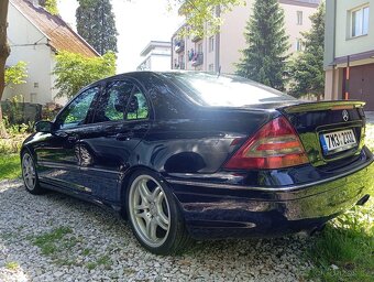 Mercedes-Benz C55 AMG 367PS - 2