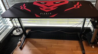 Herni stul Diablo X-mate 140 - 2