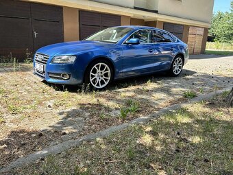 Audi A5 2.0 Tfsi 2010 180Tkm, pěkný stav, bohužel nechytá - 2