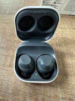 Samsung Galaxy Buds FE - 2