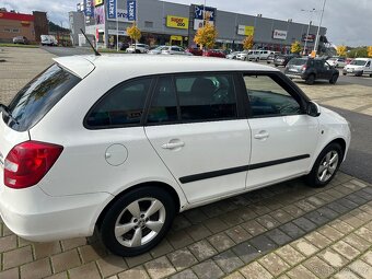 Škoda Fabia 2 kombi FL 1.6tdi nová stk a rozvody - 2