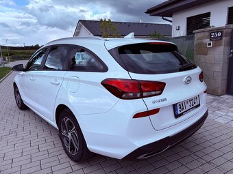 Hyundai i30 , najeto pouze 69 tis km - 2