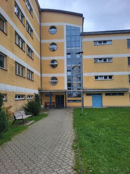 Dlouhodobý pronájem bytu 3kk- 65m2 - - 2