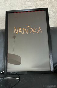 Světelná reklamní LED psací tabule 40x60 cm s DO - 2