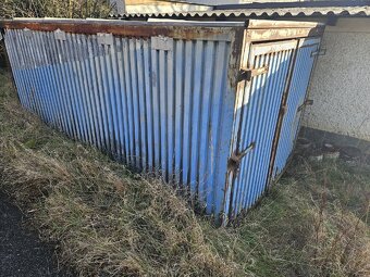Zelezny skladovy kontajner - 2