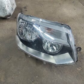 Světlo právě VW T5 facelift 7E1941016j - 2