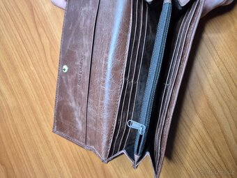 Dámská kožená peněženka - 2